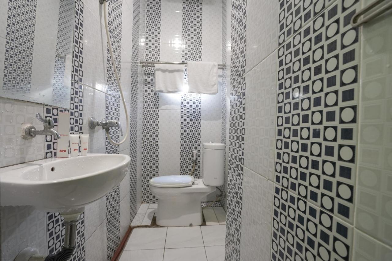 Oyo 1495 Hotel Lendosis Palembang Dış mekan fotoğraf