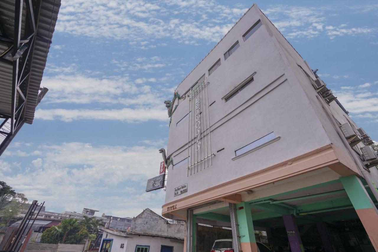 Oyo 1495 Hotel Lendosis Palembang Dış mekan fotoğraf