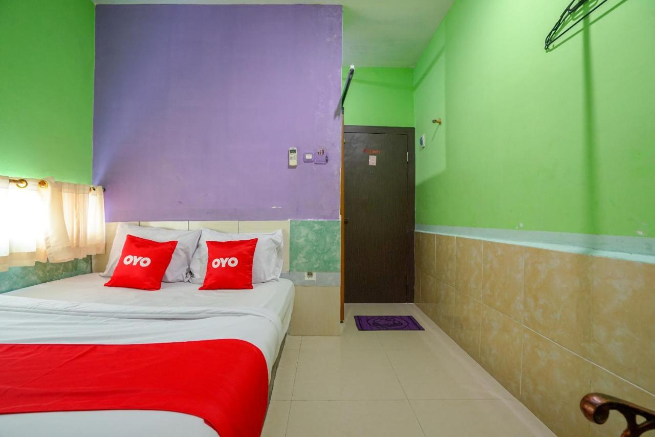 Oyo 1495 Hotel Lendosis Palembang Dış mekan fotoğraf
