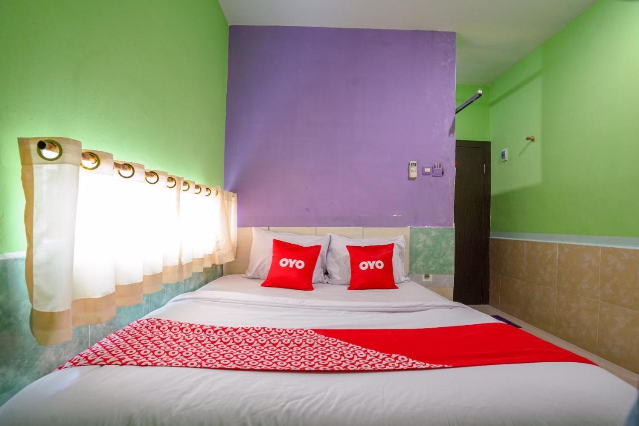 Oyo 1495 Hotel Lendosis Palembang Dış mekan fotoğraf