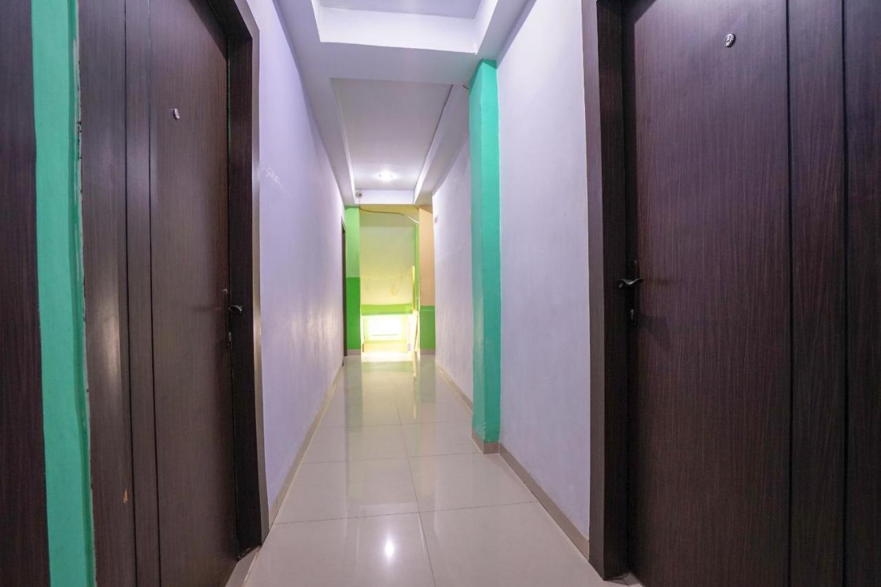Oyo 1495 Hotel Lendosis Palembang Dış mekan fotoğraf