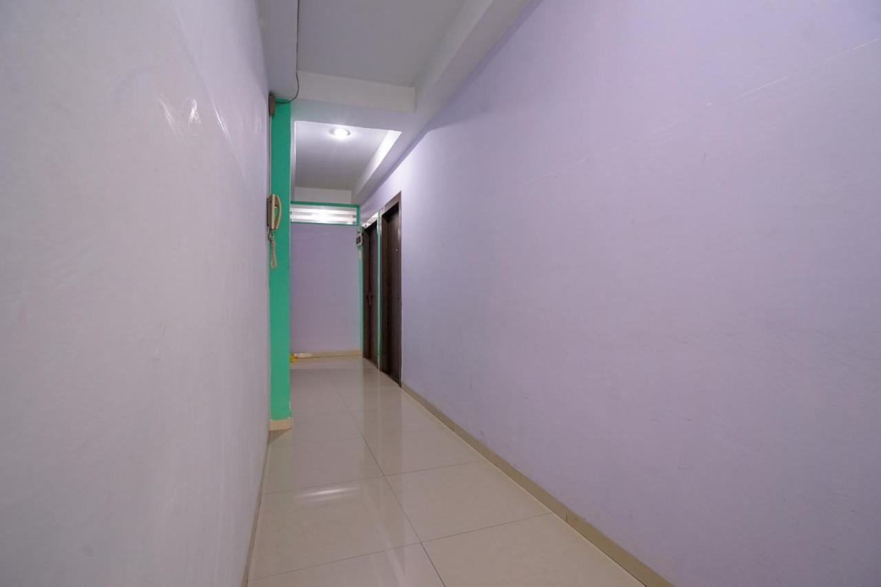 Oyo 1495 Hotel Lendosis Palembang Dış mekan fotoğraf